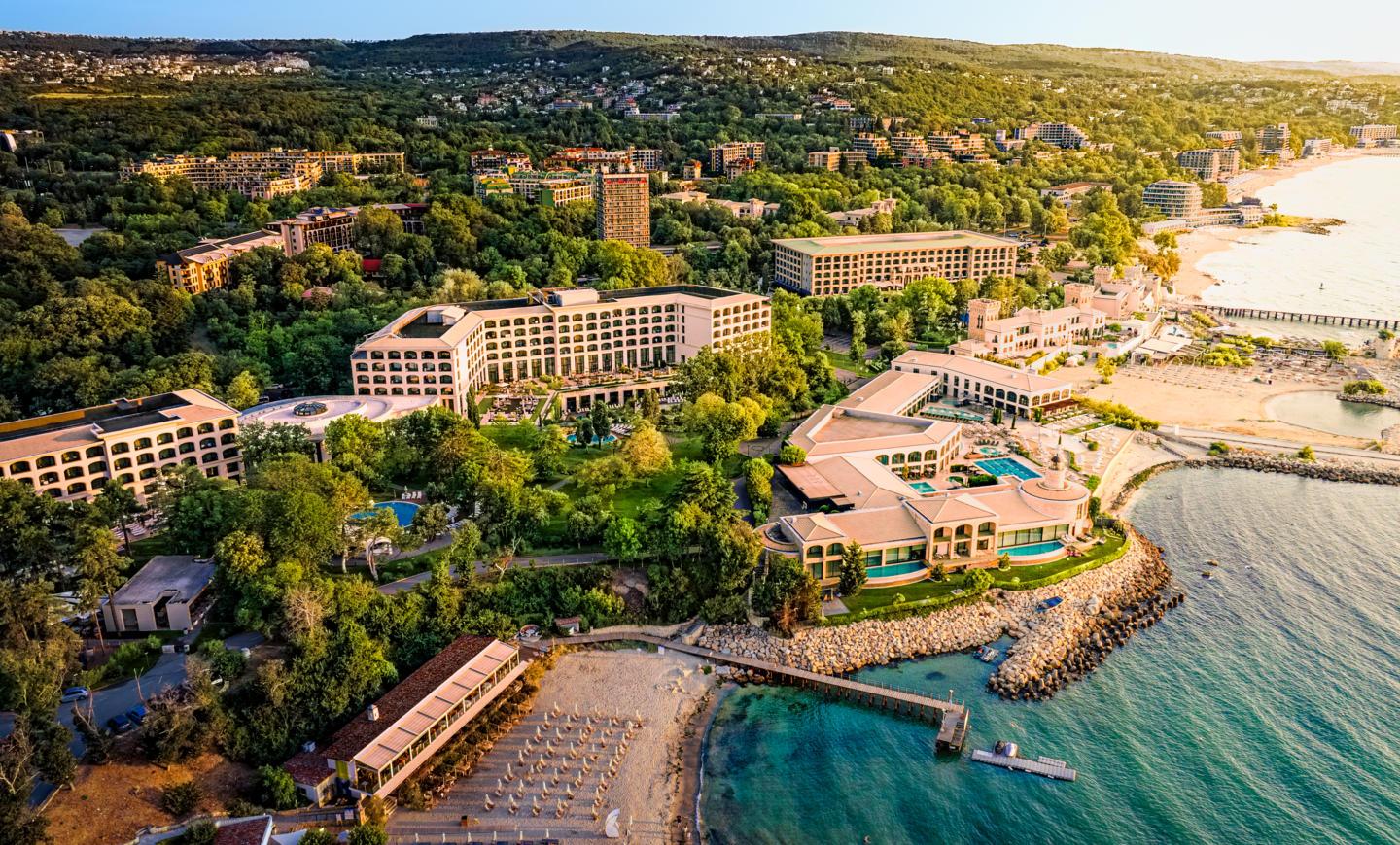 DJI_20250731063255_0357_D-1 copycolorgrad.jpg b14c0ec6c8f4334bd7b15925b97f15730b083f12.jpg